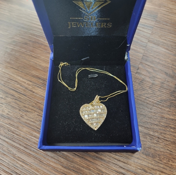 Gold Heart Baguette Pendant with Necklace - 10K Gold - Picture 3 of 6